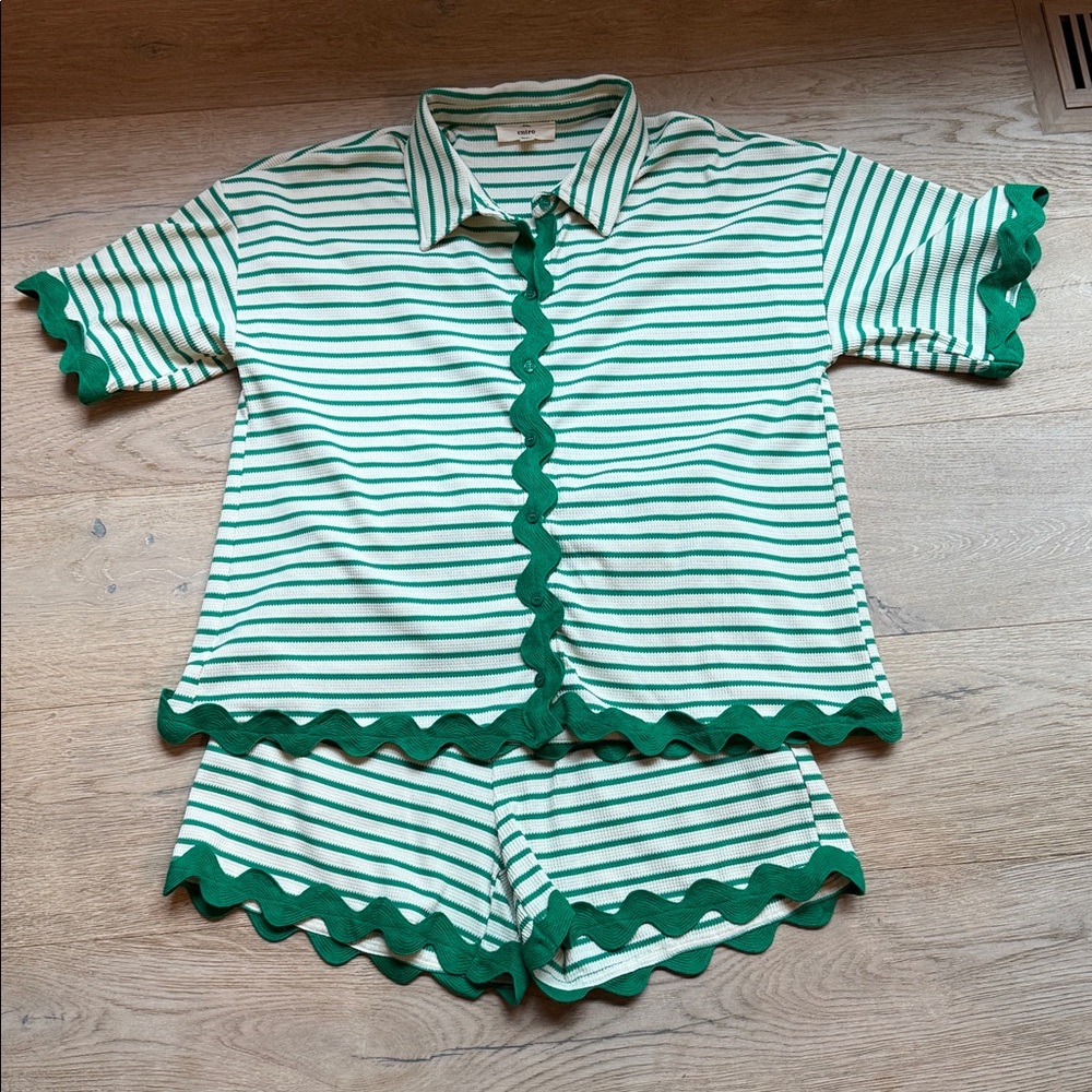 Entro Striped ric rac Top and Short Set Size small